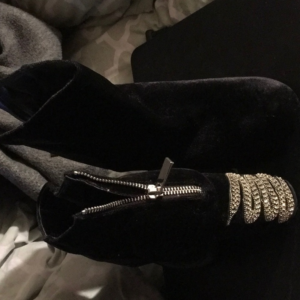Black Ankle Slave boots